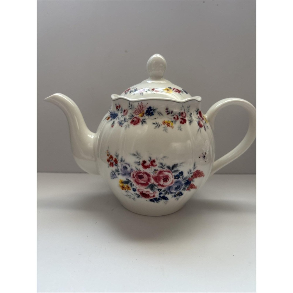 Grace Teaware Floral Ceramic Teapot w/ Lid Cottagecore Rose Chintz 7.5" EUC